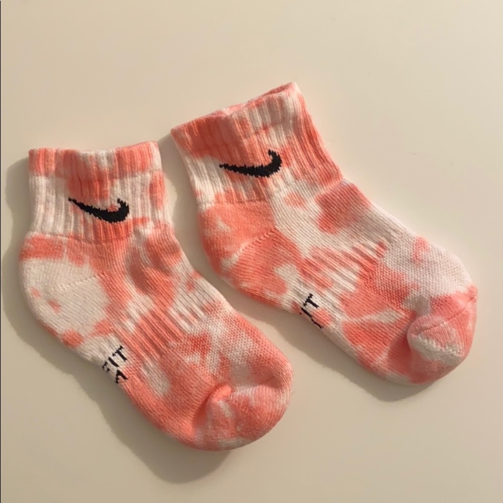 Nike youth cushioned socks tie dye